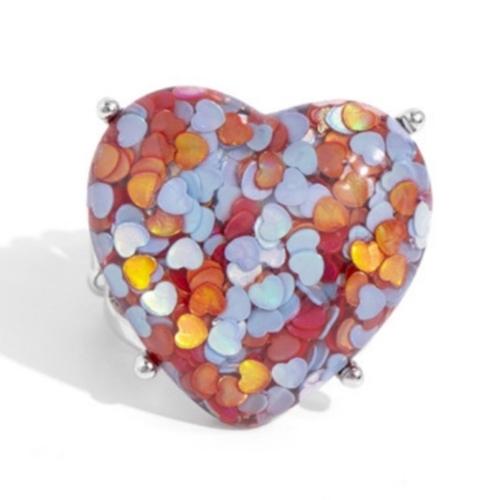 Heart Patterned Promenade stretchy Ring